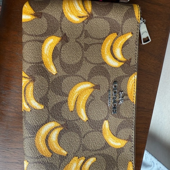 NWT Coach Corner Zip Trio with Fruit Print - Picture 3 of 8